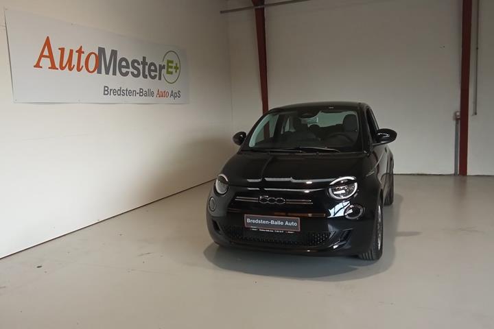 Sort Fiat 500e fra 2023