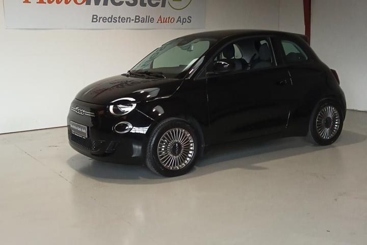 Sort Fiat 500e fra 2023