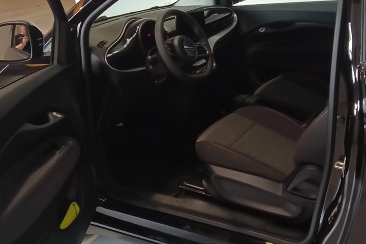 Sort Fiat 500e fra 2023