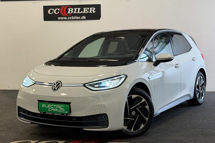 Hvid VW ID.3 fra 2021 set udefra