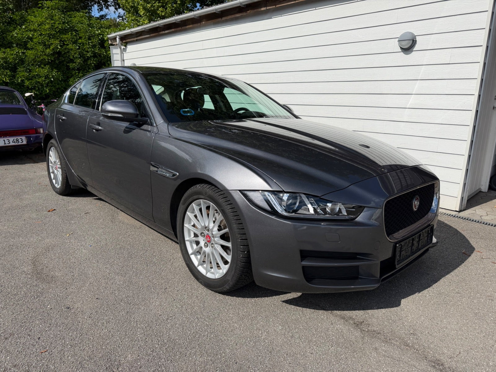 Jaguar XE 2,0 D163 Pure