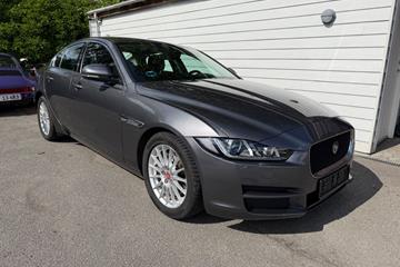 Jaguar XE 2,0 D163 Pure