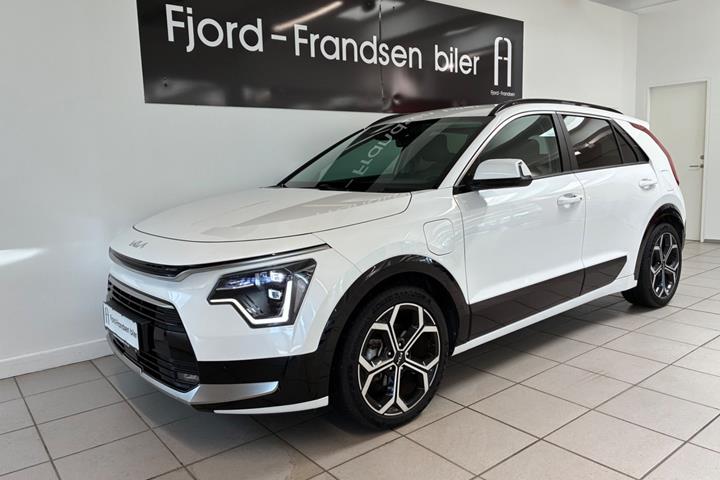 Hvid Kia Niro fra 2023