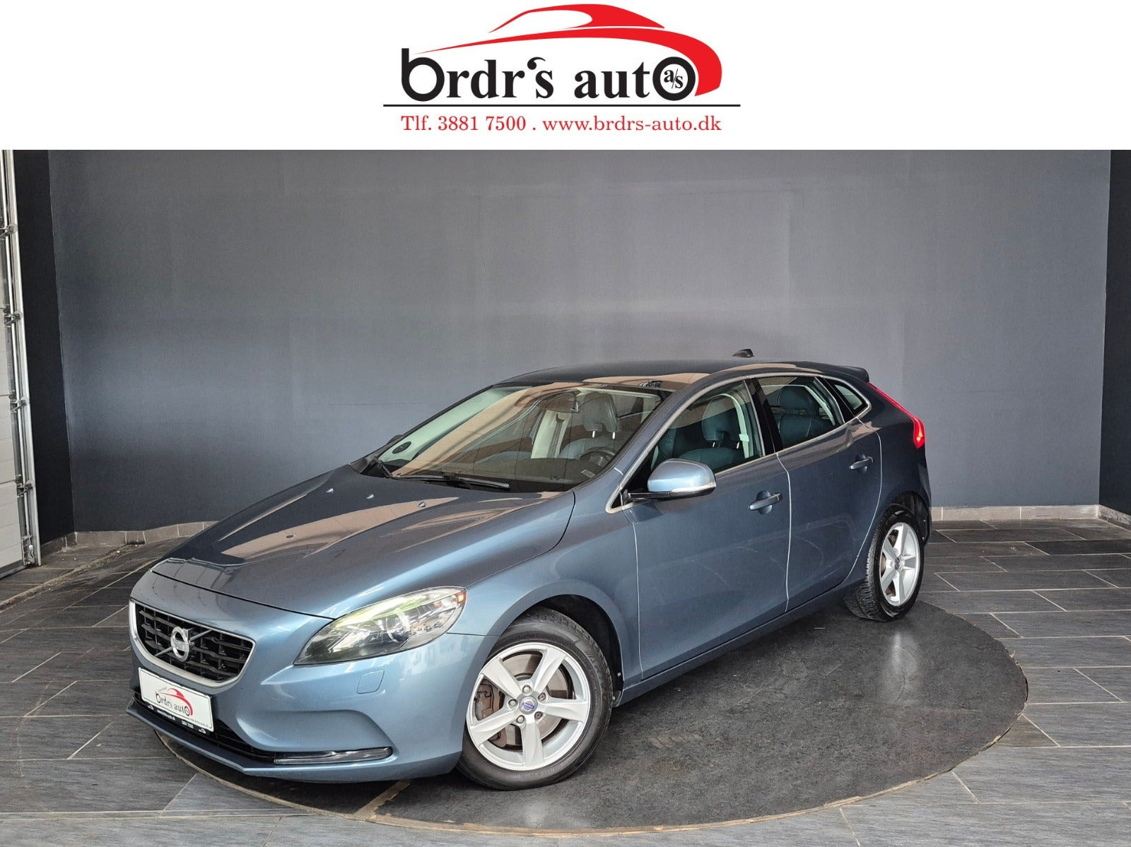 Volvo V40 2,0 D3 150 Summum aut.