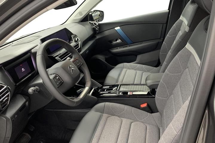 Grå Citroën ë-C4 X fra 2024