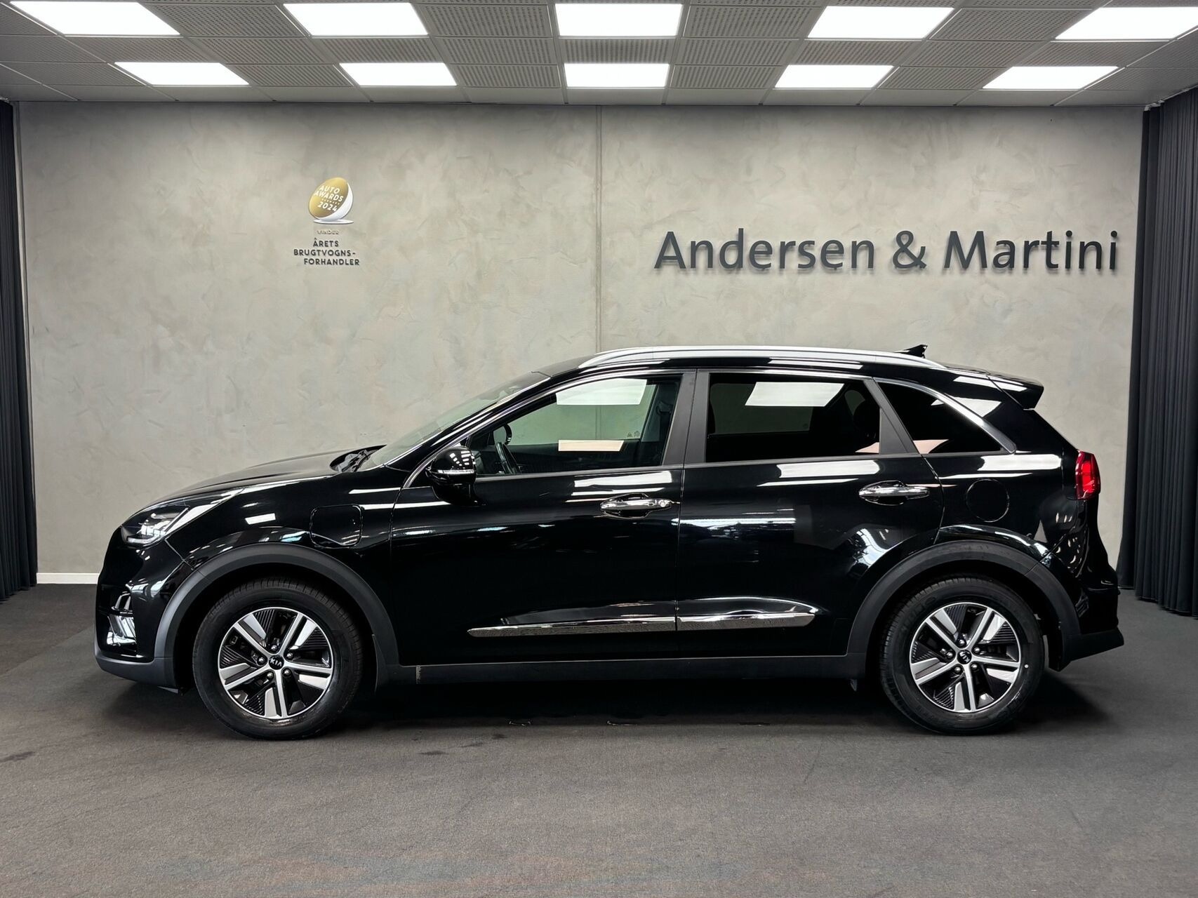 Sort Kia Niro fra 2020