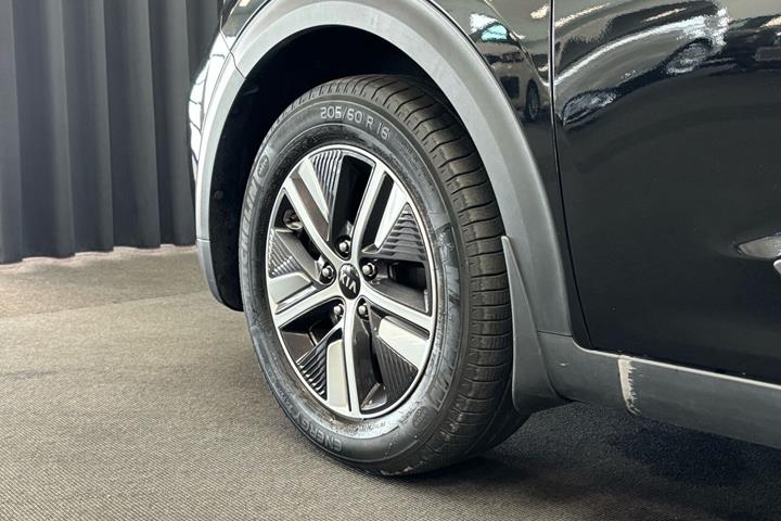 Sort Kia Niro fra 2020