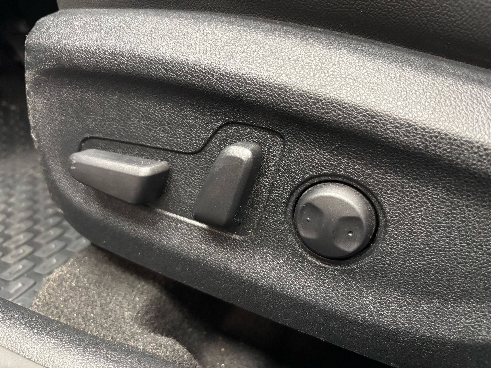 Sort Kia Niro fra 2020
