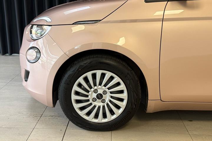 undefined Fiat 500e fra 2023