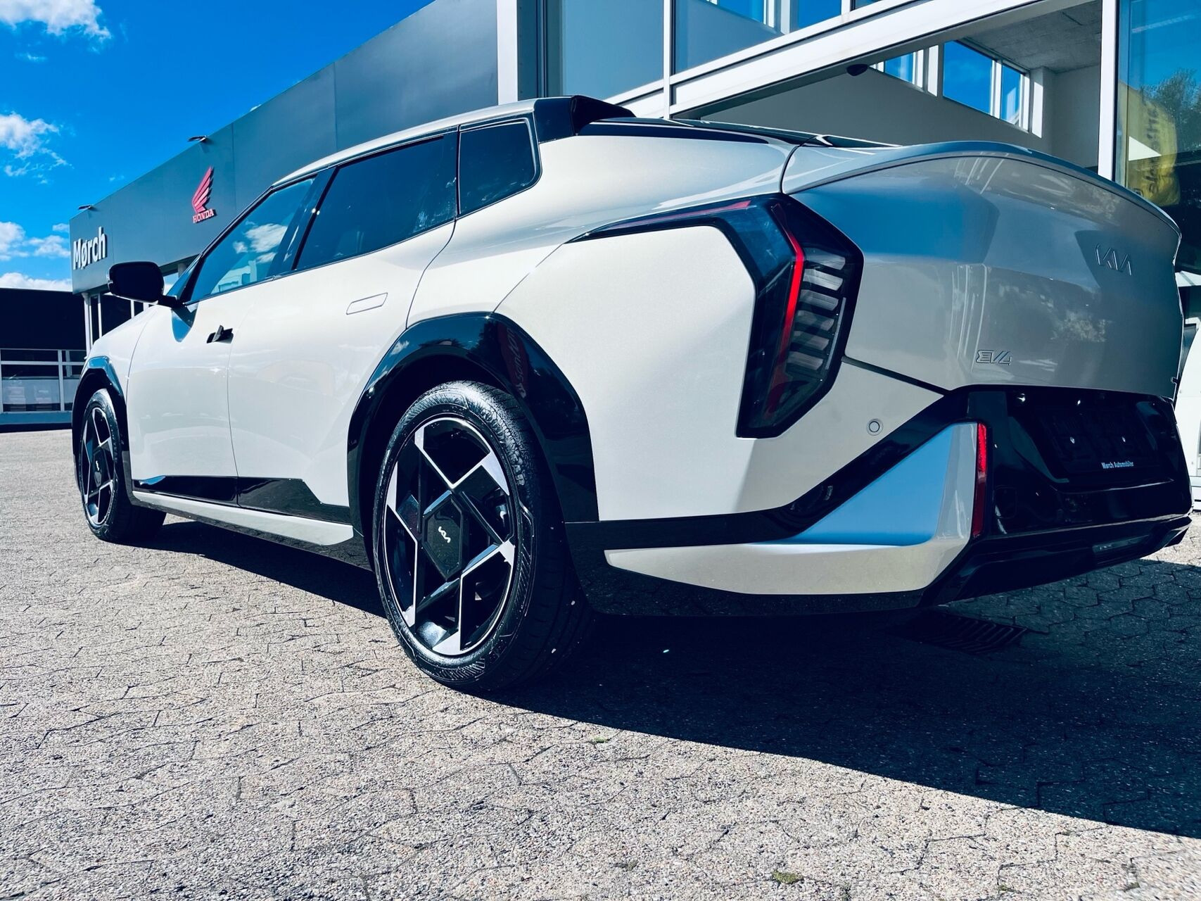 undefined Kia EV4 fra 2025