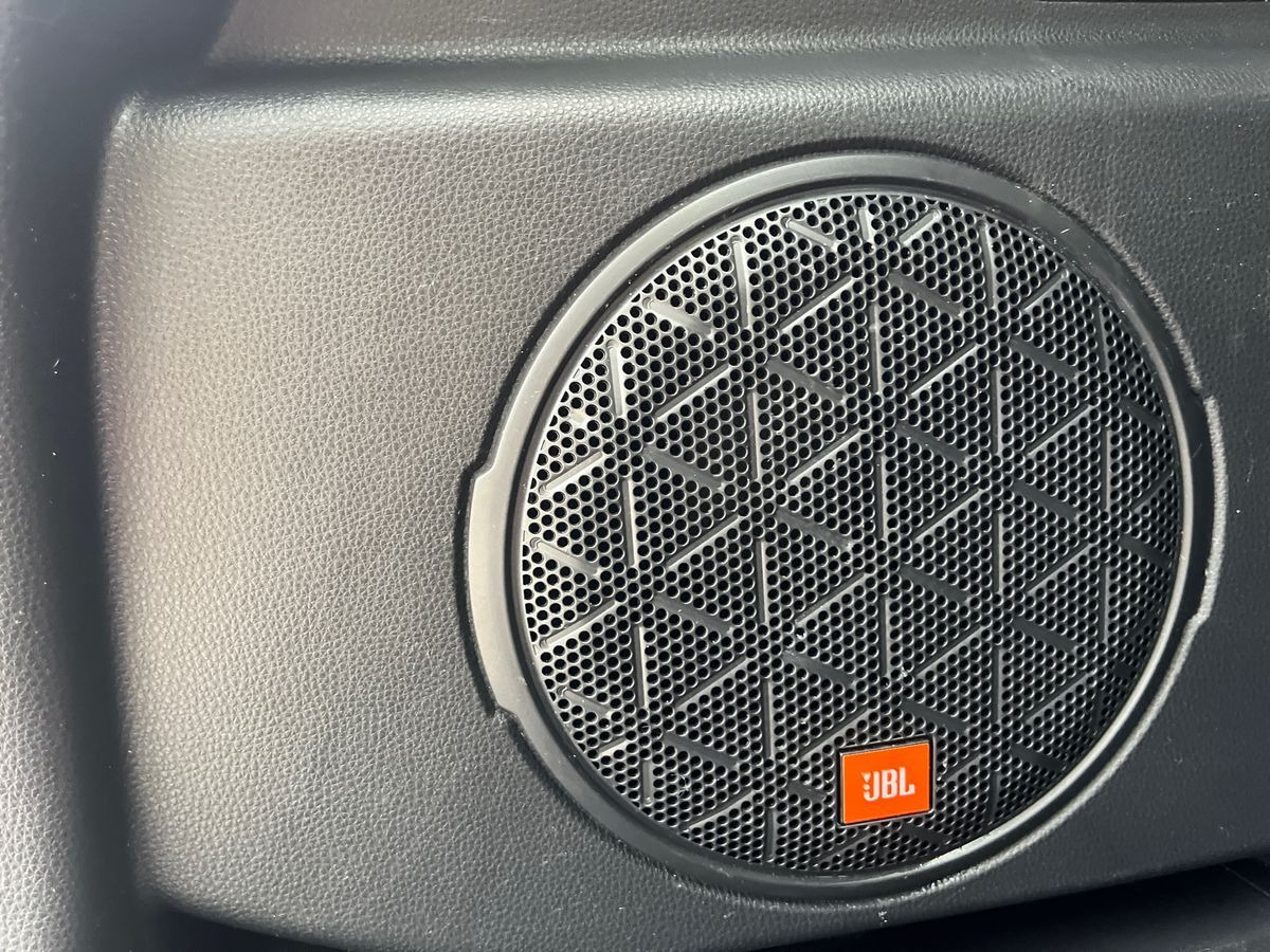 Blå Toyota RAV4 Plug-in fra 2022