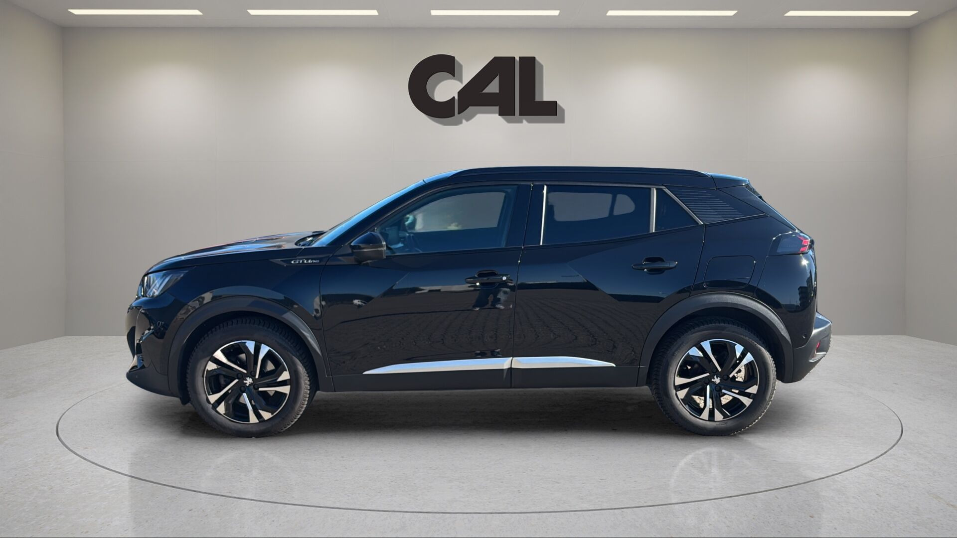Sort Peugeot 2008 fra 2020