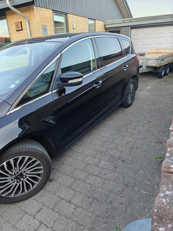 undefined Ford S-MAX fra 2019