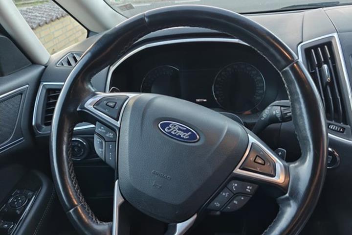 undefined Ford S-MAX fra 2019