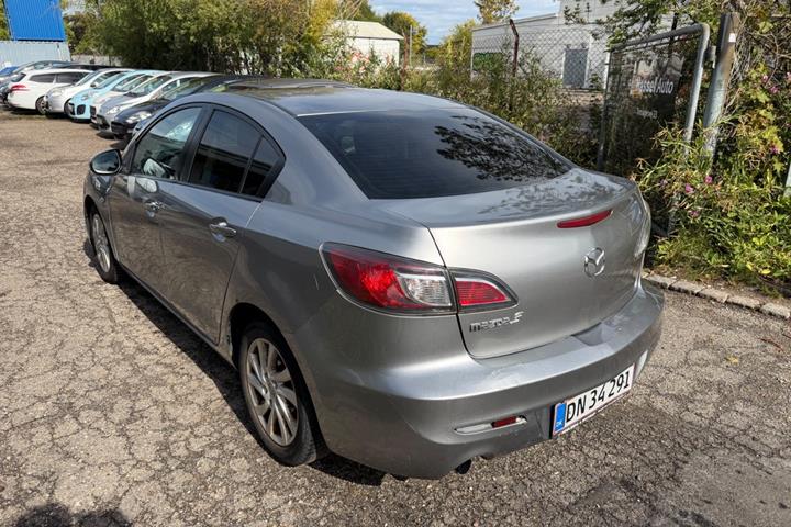 Grøn Mazda 3 fra 2011