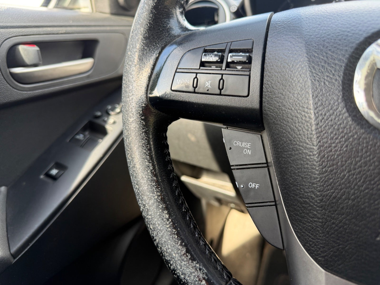 Grøn Mazda 3 fra 2011
