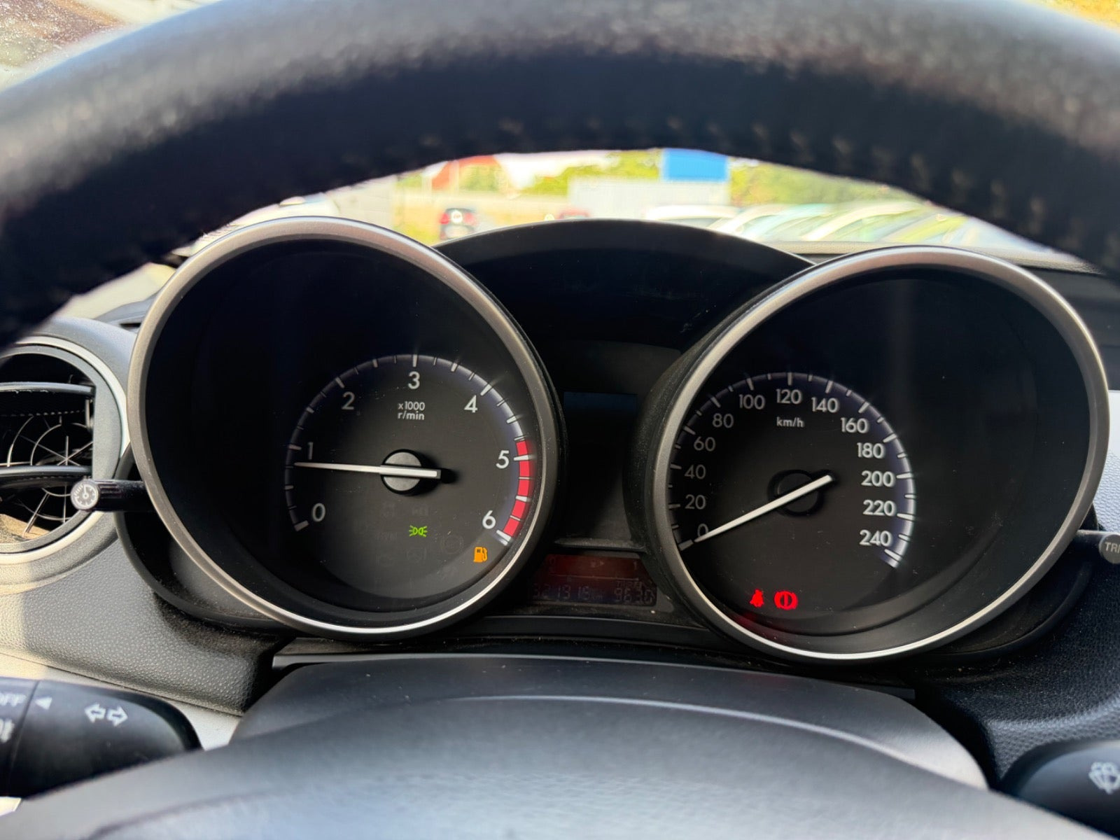 Grøn Mazda 3 fra 2011