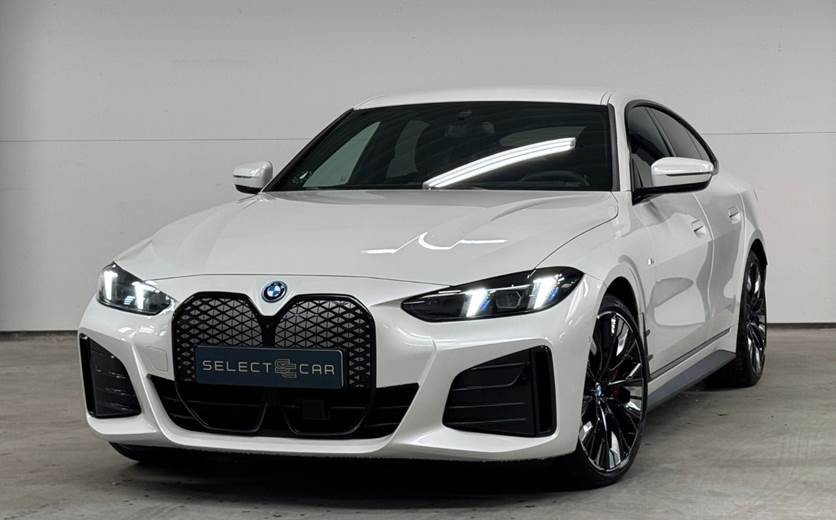 BMW i4 eDrive40 Fully Charged M-Sport Pro
