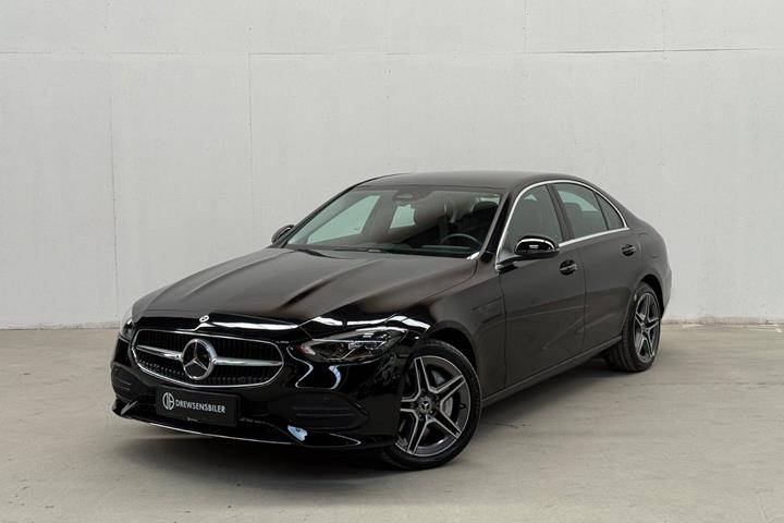 Sort Mercedes C300 e fra 2022
