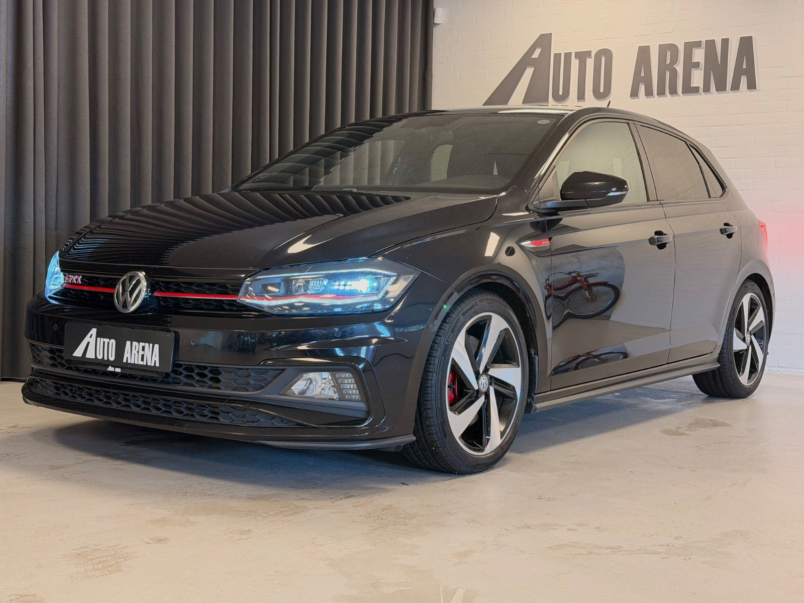 Sort VW Polo fra 2019