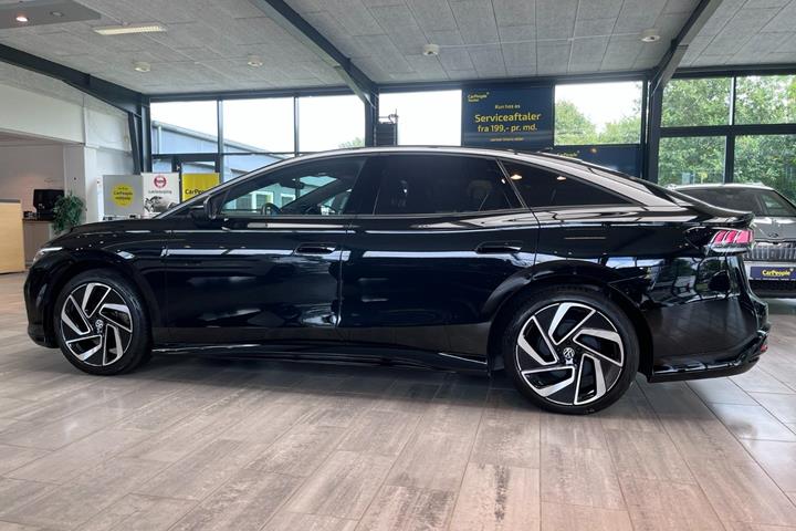 Sort VW ID.7 fra 2024