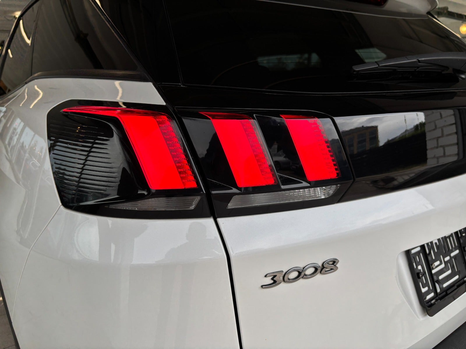 Hvid Peugeot 3008 fra 2018