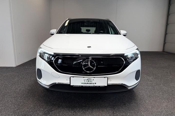 Hvid Mercedes EQA250+ fra 2023