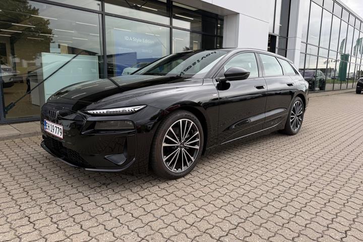 Sort Audi A6 e-tron fra 2025