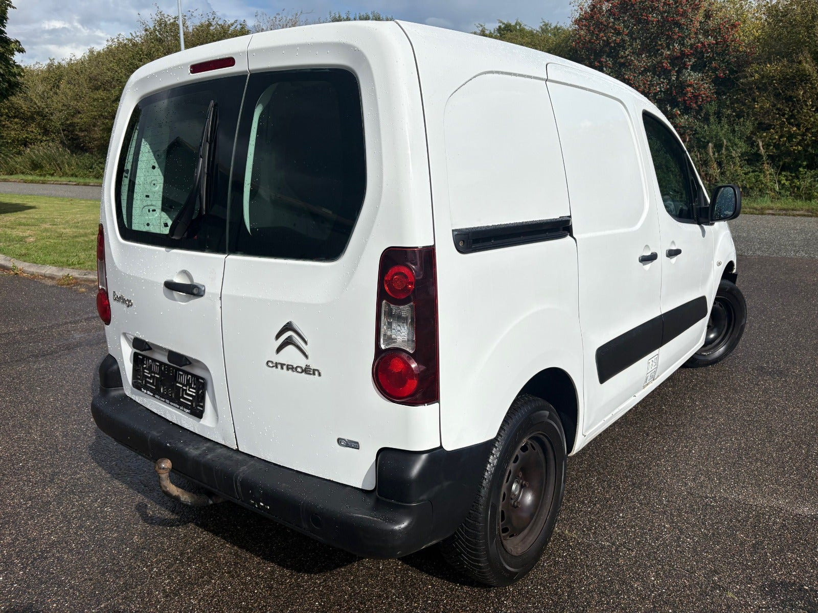 Hvid Citroën Berlingo fra 2013