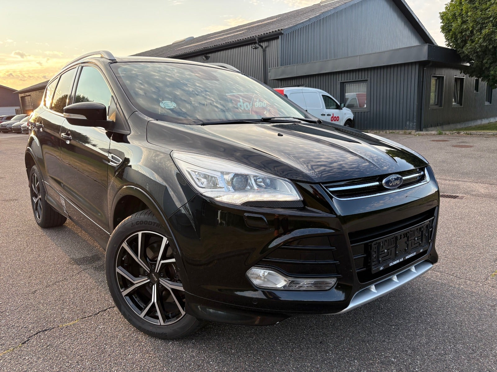 Ford Kuga 2,0 TDCi 180 Titanium aut. AWD Van