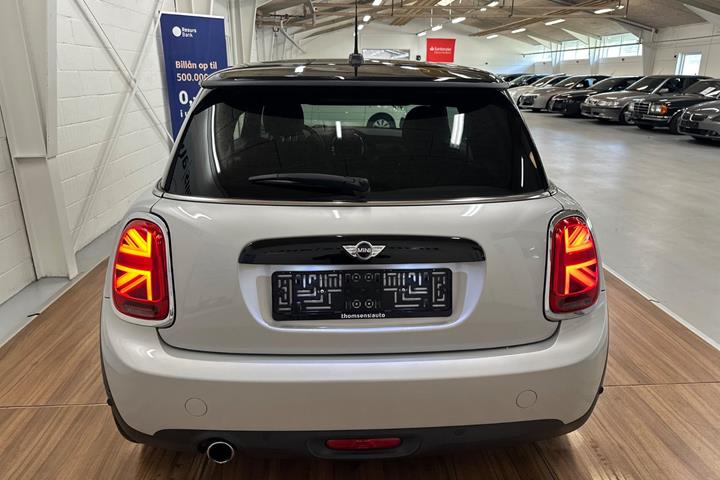 Sølv Mini Cooper fra 2019