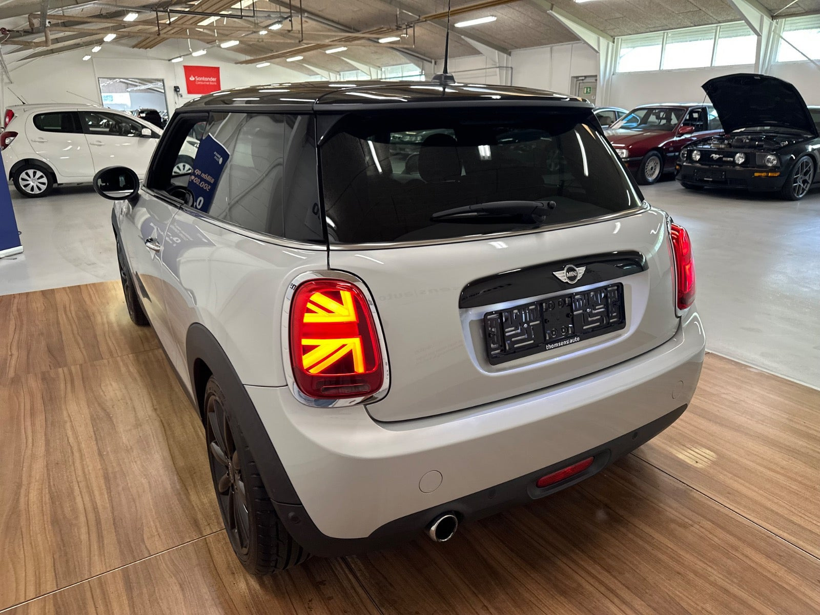 Sølv Mini Cooper fra 2019