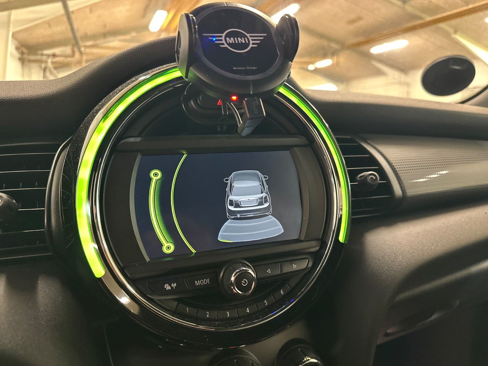 Sølv Mini Cooper fra 2019
