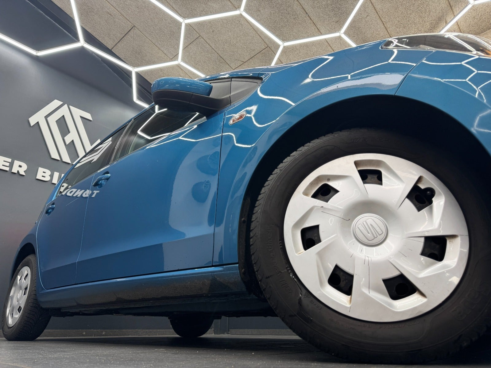 Blå Seat Mii fra 2018