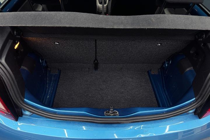 Blå Seat Mii fra 2018