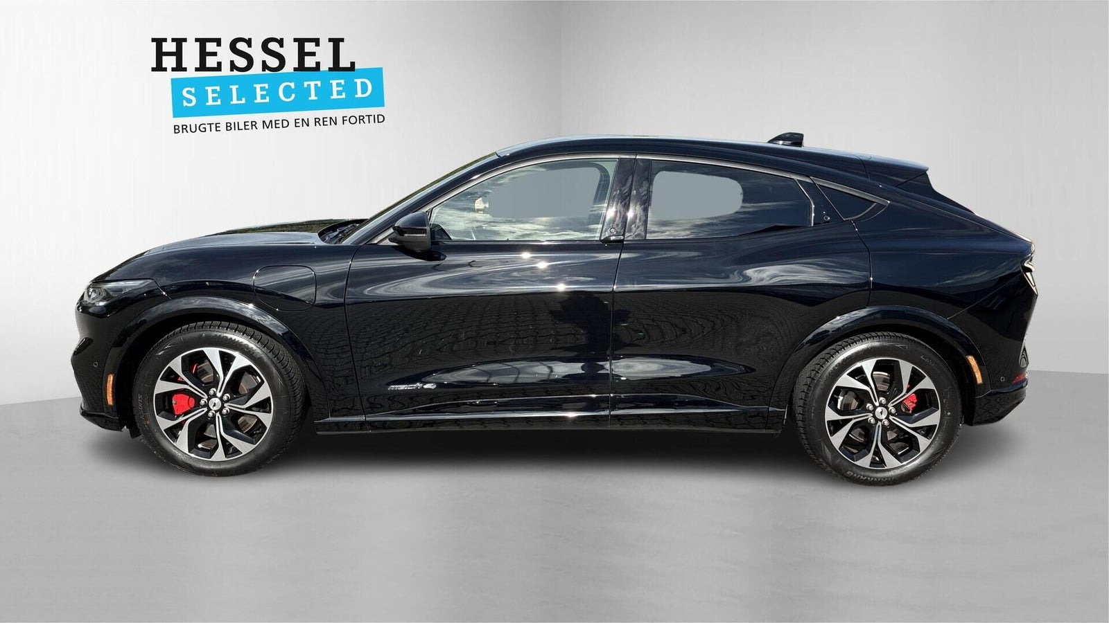 Sort Ford Mustang Mach-E fra 2021