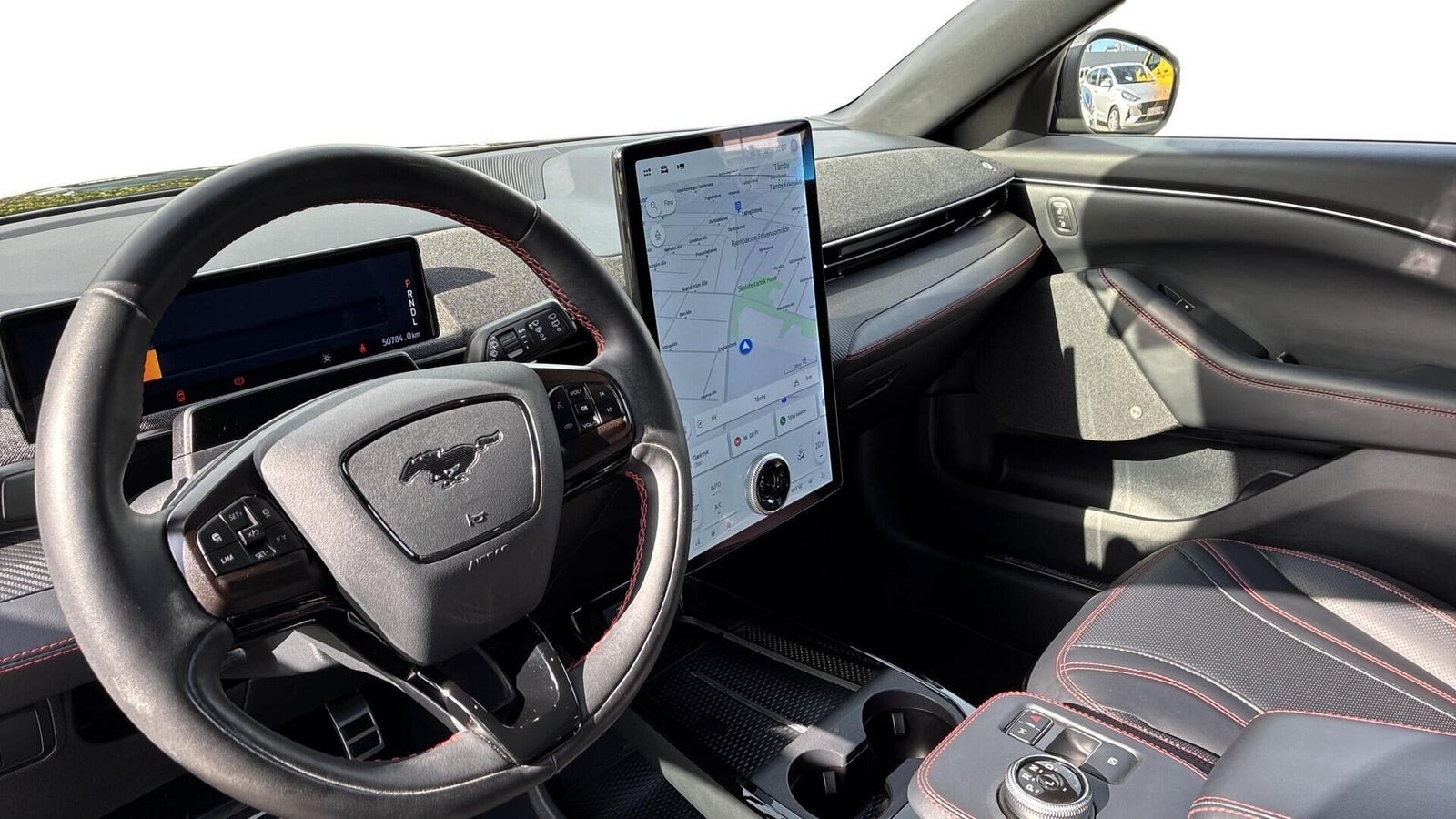 Sort Ford Mustang Mach-E fra 2021