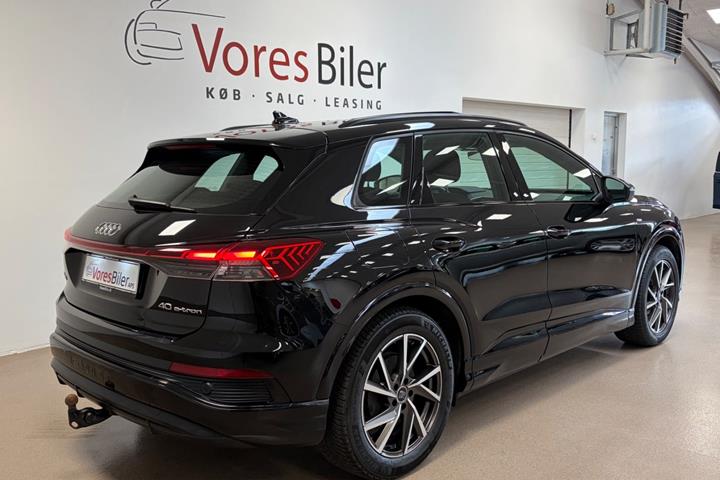 Sort Audi Q4 e-tron fra 2022