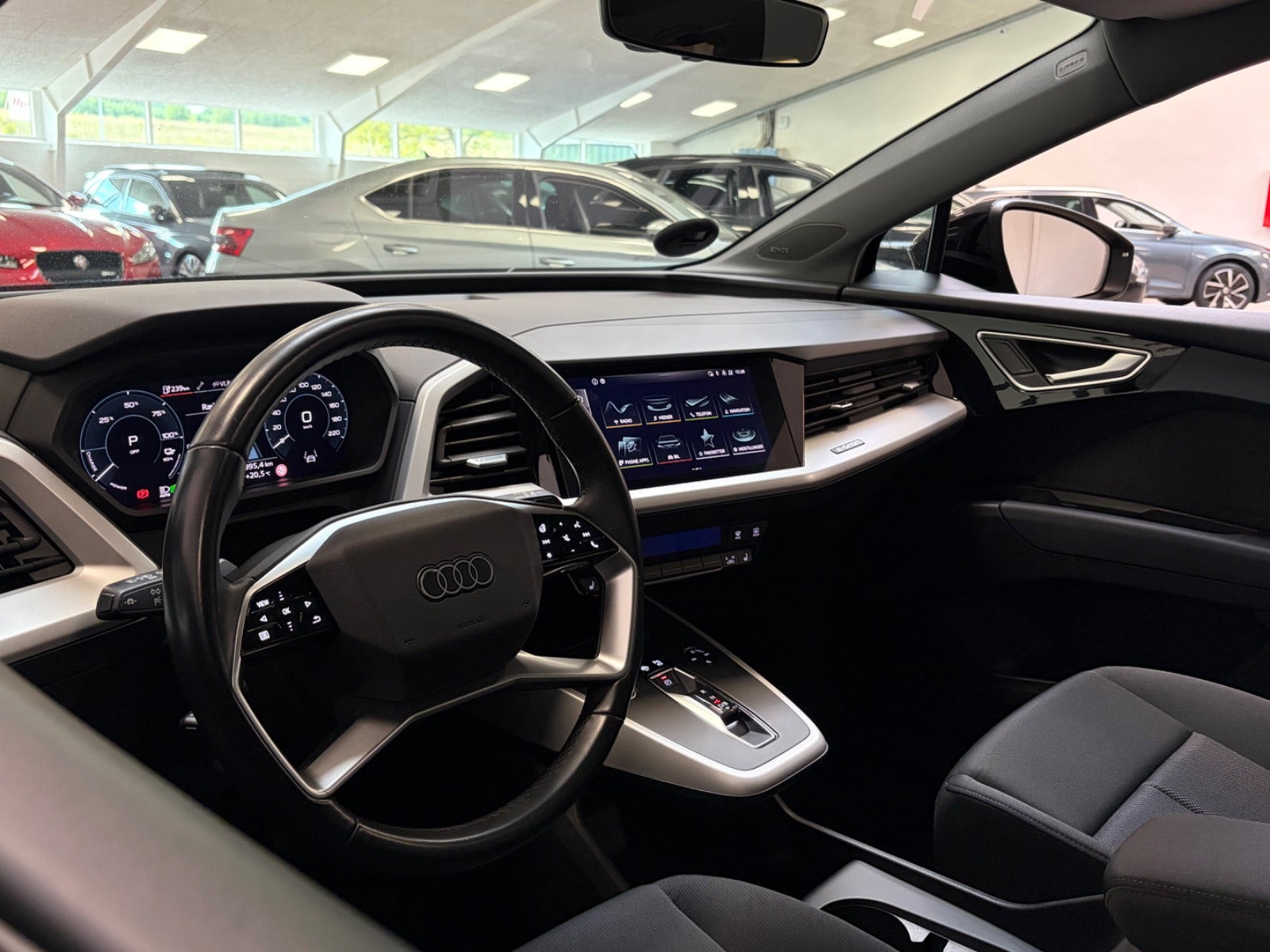 Sort Audi Q4 e-tron fra 2022
