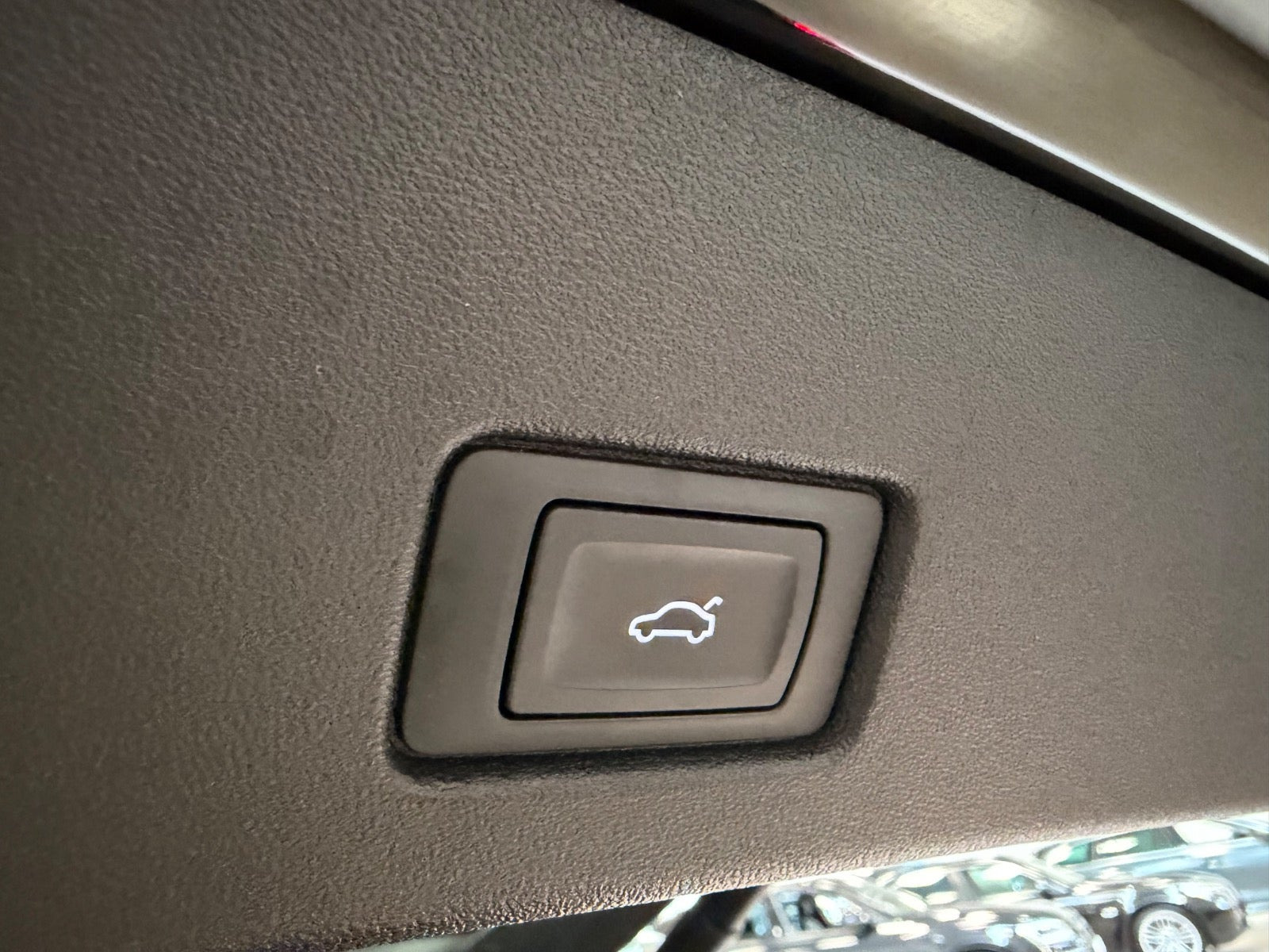 Sort Audi Q4 e-tron fra 2022