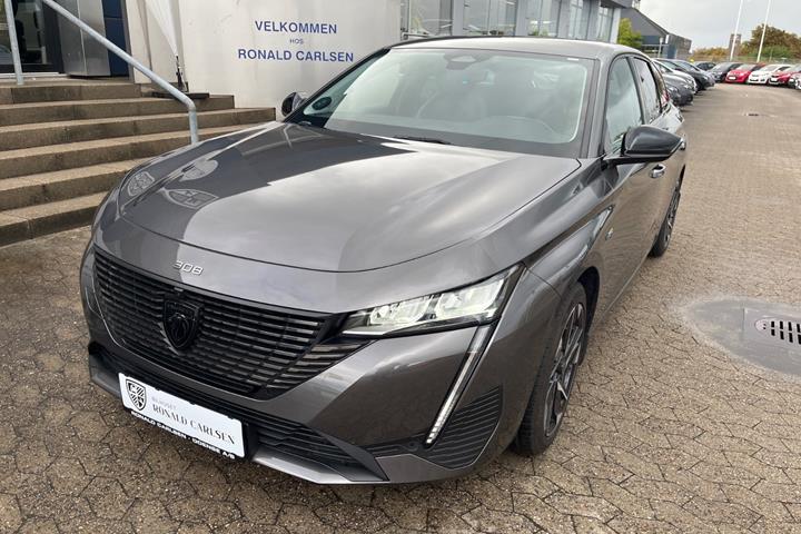 Grå Peugeot 308 fra 2022