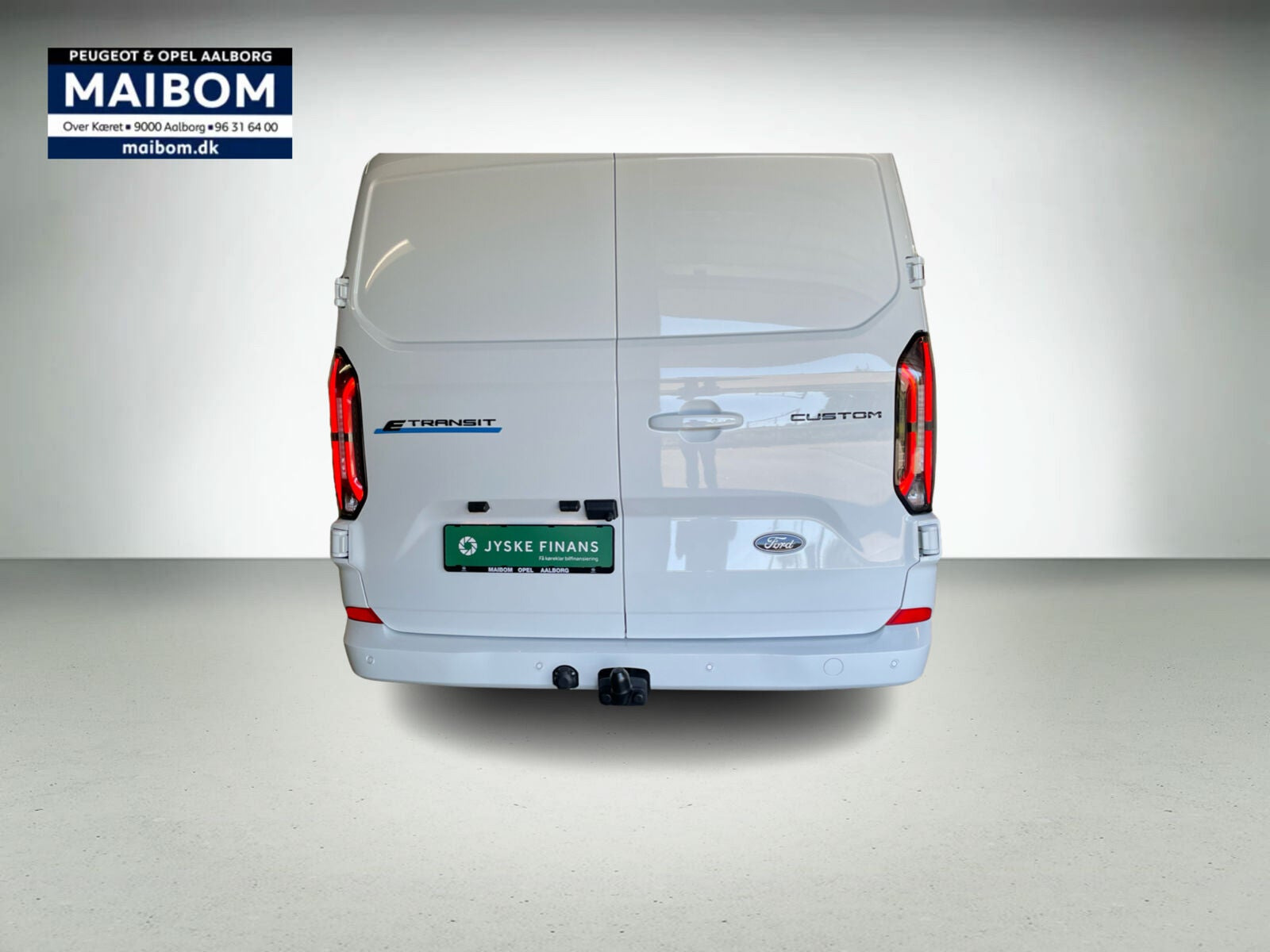 Hvid Ford E-Transit Custom 320 L1 fra 2026