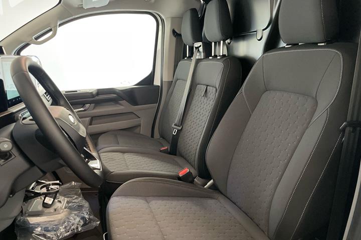 Hvid Ford E-Transit Custom 320 L1 fra 2026