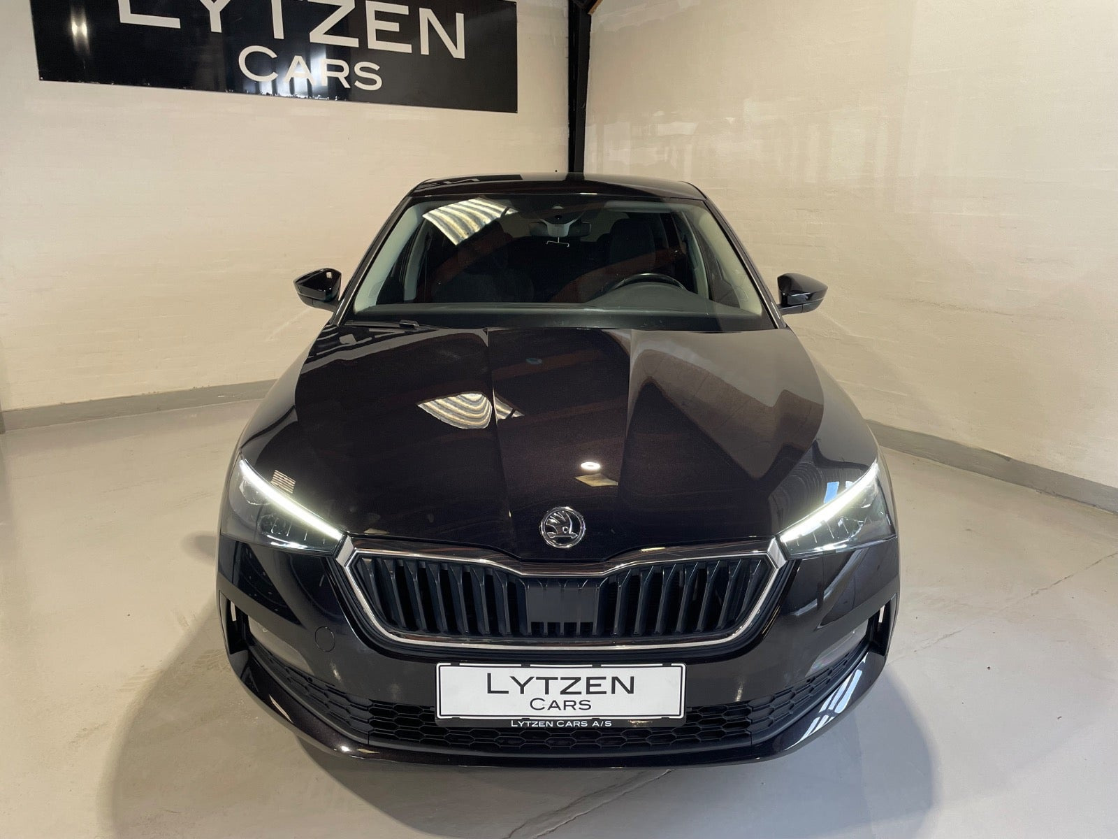 Sort Skoda Scala fra 2022
