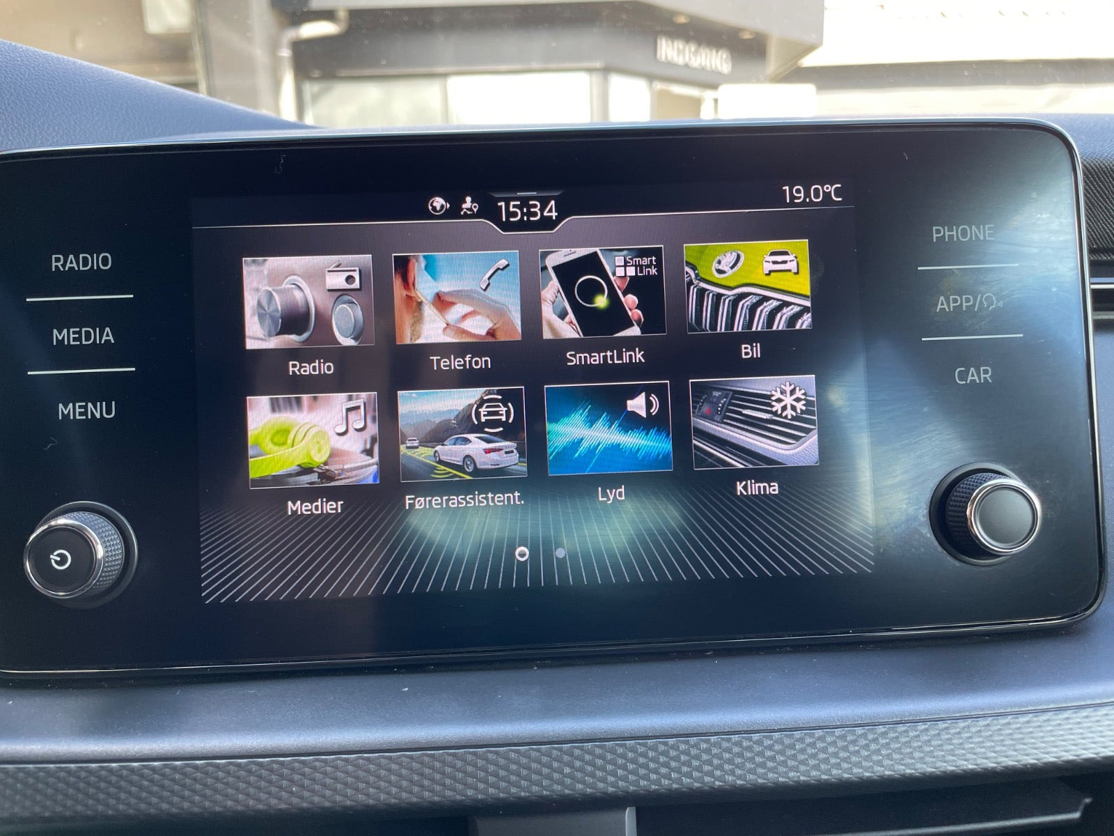 Sort Skoda Scala fra 2022
