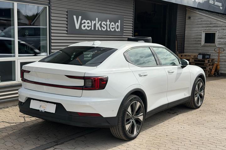 Hvid Polestar 2 fra 2024