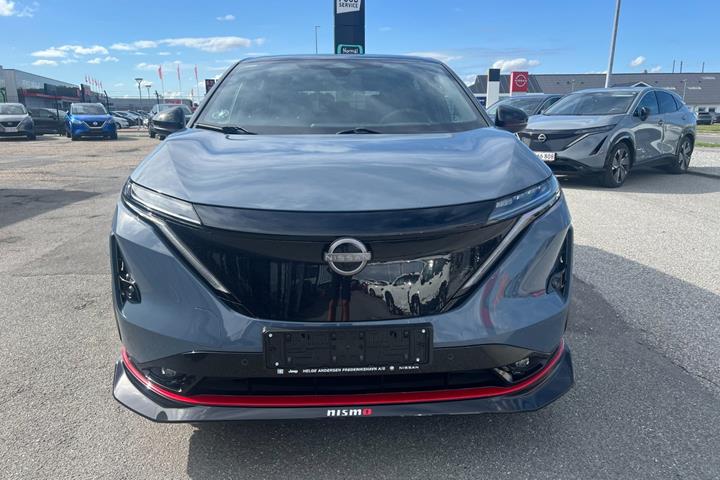 Sort Nissan Ariya fra 2025