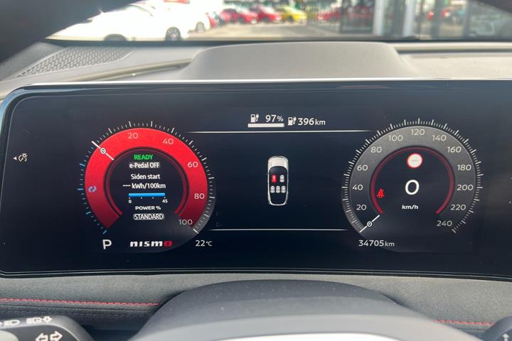Sort Nissan Ariya fra 2025