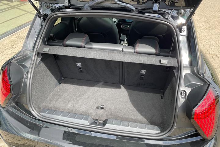 Sort Mini Cooper SE fra 2025