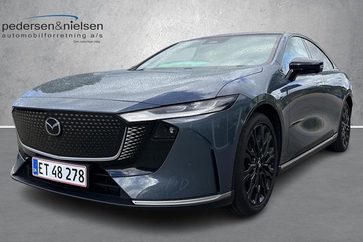 Grå Mazda 6e fra 2026